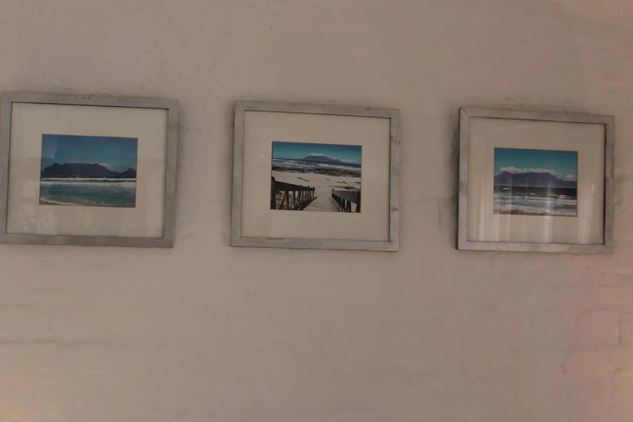 25 On Irvine Hotel Port Elizabeth Guest house