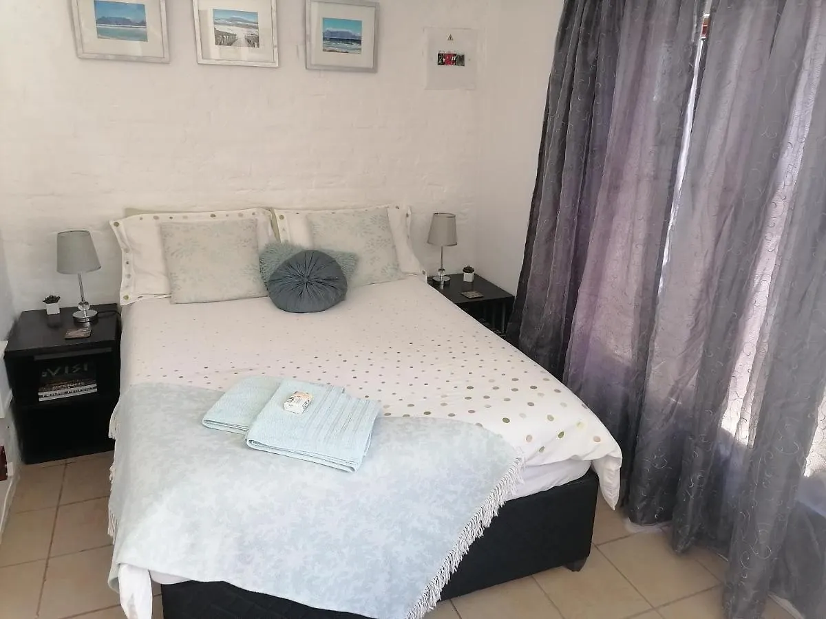 25 On Irvine Hotel Port Elizabeth