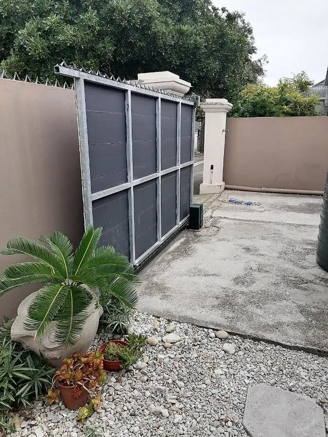 ** Guest house 25 On Irvine Hotel Port Elizabeth South Africa